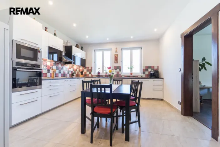 Prodej vily, Podlesí, 240 m2