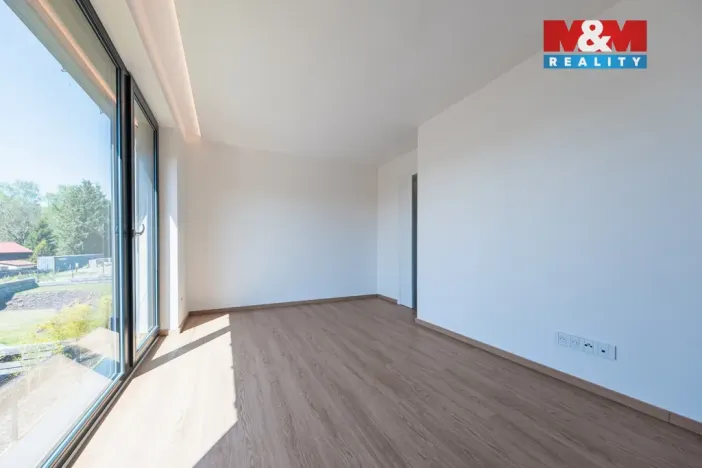 Prodej rodinného domu, Velké Popovice, Husova, 201 m2
