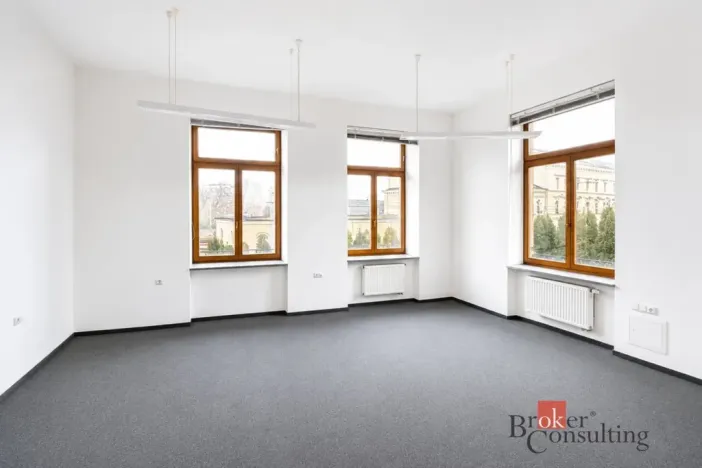 Pronájem kanceláře, Opava - Předměstí, Janská, 35 m2