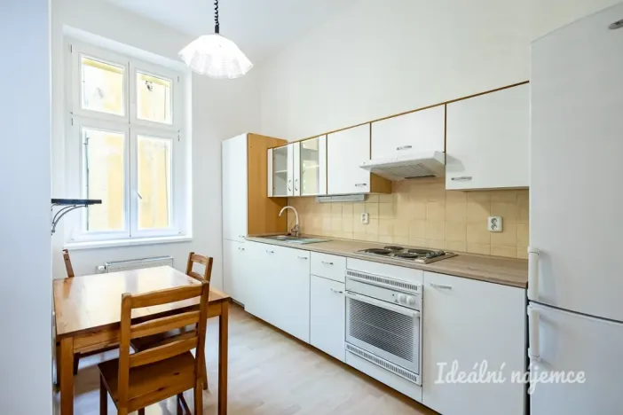 Pronájem bytu 2+1, Praha - Žižkov, Lipanská, 45 m2