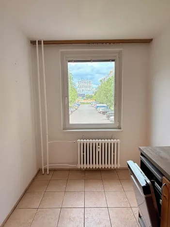 Pronájem bytu 3+1, Praha - Troja, Svídnická, 70 m2