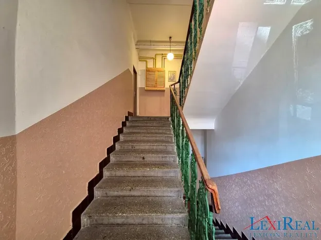 Pronájem bytu 1+1, Praha - Podolí, Podolská, 36 m2