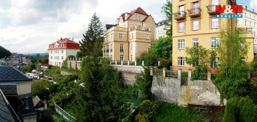 Prodej bytu 3+kk, Karlovy Vary, Moravská, 111 m2