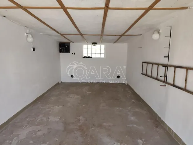 Prodej garáže, Svitavy - Předměstí, Hálkova, 18 m2