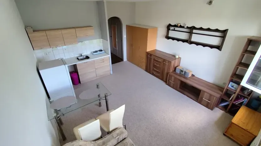 Pronájem bytu 1+kk, Tanvald, U Školky, 27 m2