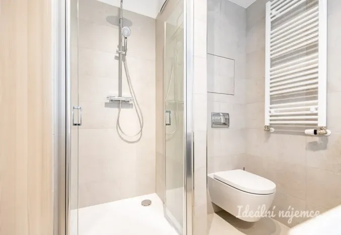 Pronájem bytu 1+kk, Praha - Vysočany, Gerstelova, 32 m2