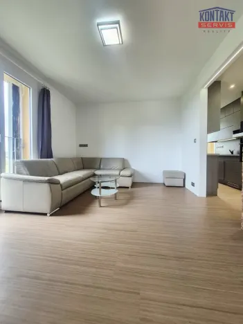 Pronájem bytu 4+kk, České Budějovice, Nádražní, 70 m2