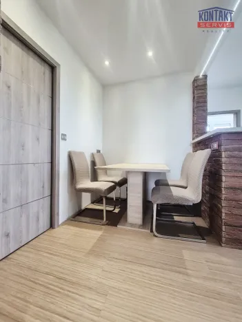 Pronájem bytu 4+kk, České Budějovice, Nádražní, 70 m2