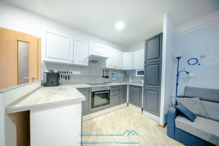 Pronájem bytu 2+kk, Znojmo, Velká Mikulášská, 52 m2