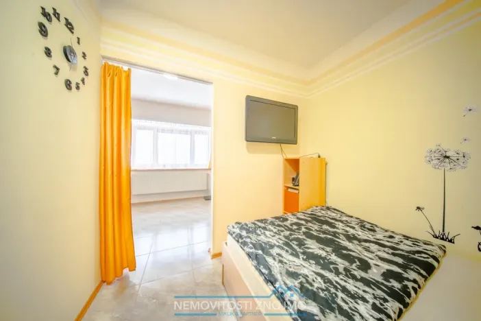 Pronájem bytu 2+kk, Znojmo, Velká Mikulášská, 52 m2