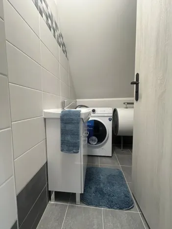 Pronájem bytu 1+kk, Praha - Strašnice, Královická, 32 m2