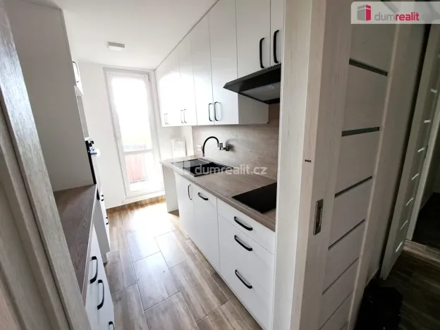 Pronájem bytu 2+1, Teplice, Duchcovská, 55 m2