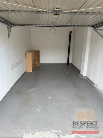 Pronájem garáže, Kladno, Vojtěcha Lanny, 16 m2
