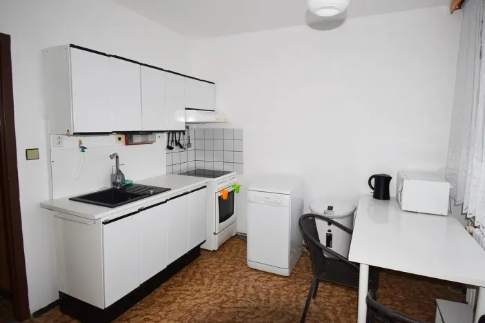 Pronájem bytu 1+1, Brno - Bystrc, Teyschlova, 43 m2