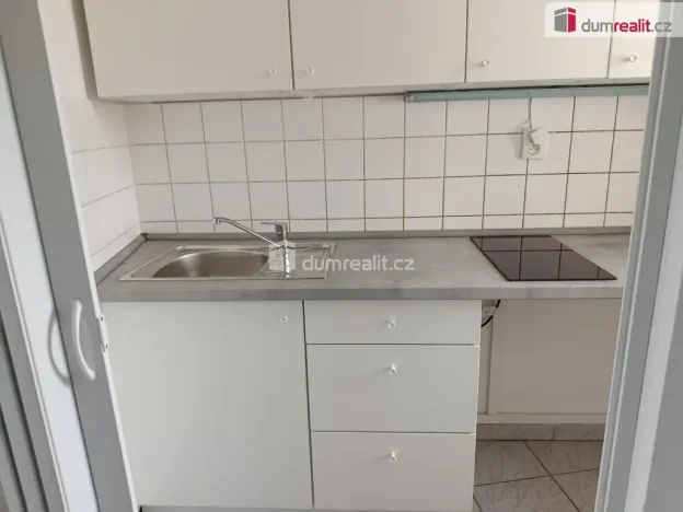 Pronájem bytu 1+kk, Praha - Michle, Týmlova, 23 m2