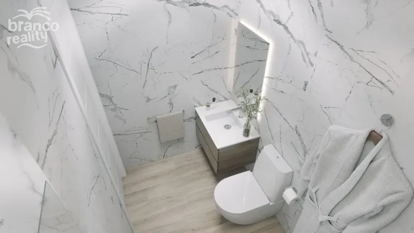 Prodej bytu 2+kk, Torrevieja, Alicante, Španělsko, 57 m2