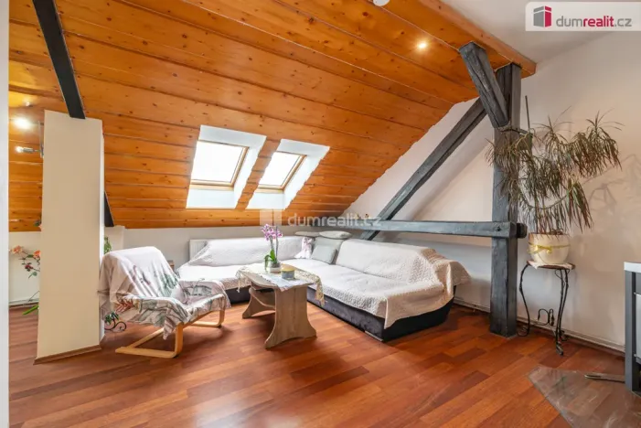 Prodej bytu 4+kk, Mariánské Lázně, Chebská, 109 m2