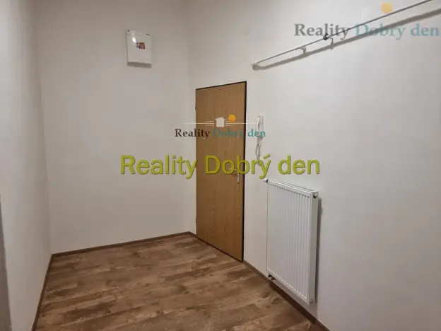 Pronájem bytu 2+1, Opava, Nádražní okruh, 67 m2