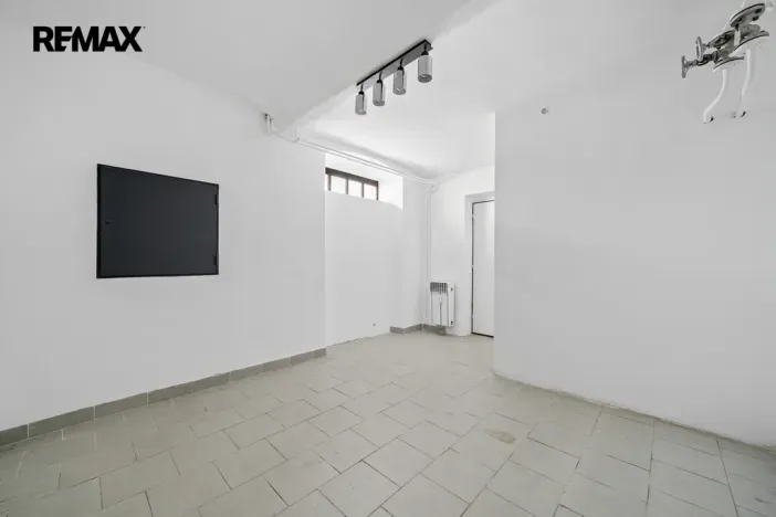 Pronájem kanceláře, Úpice, Dr. E. Beneše, 20 m2