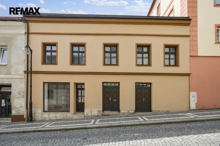 Pronájem kanceláře, Úpice, Dr. E. Beneše, 20 m2