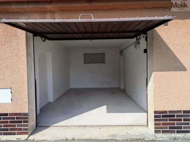 Pronájem garáže, Teplice - Trnovany, Okružní, 20 m2
