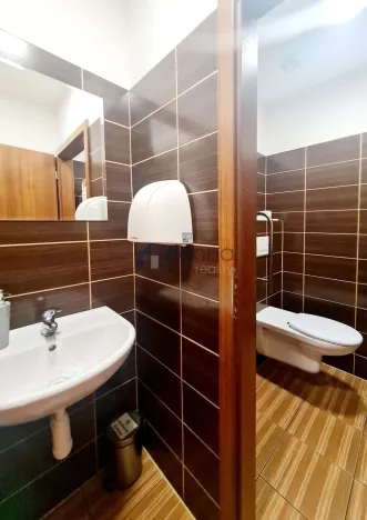 Pronájem restaurace, Praha, Prusíkova, 160 m2