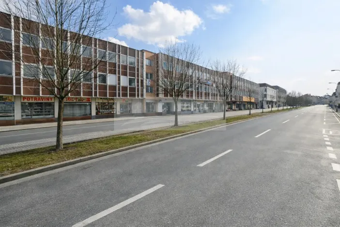 Pronájem obchodního prostoru, Mladá Boleslav - Mladá Boleslav II, tř. Václava Klementa, 180 m2