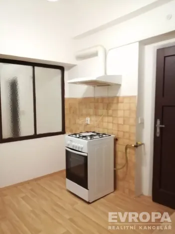 Pronájem bytu 3+1, Turnov, Palackého, 85 m2