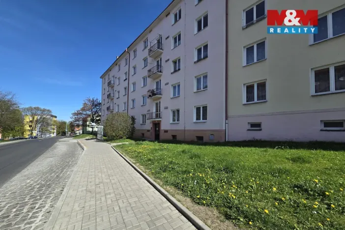 Pronájem bytu 2+1, Sokolov, Sokolovská, 52 m2