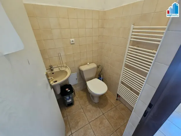 Pronájem kanceláře, Plzeň - Jižní Předměstí, Kollárova, 21 m2