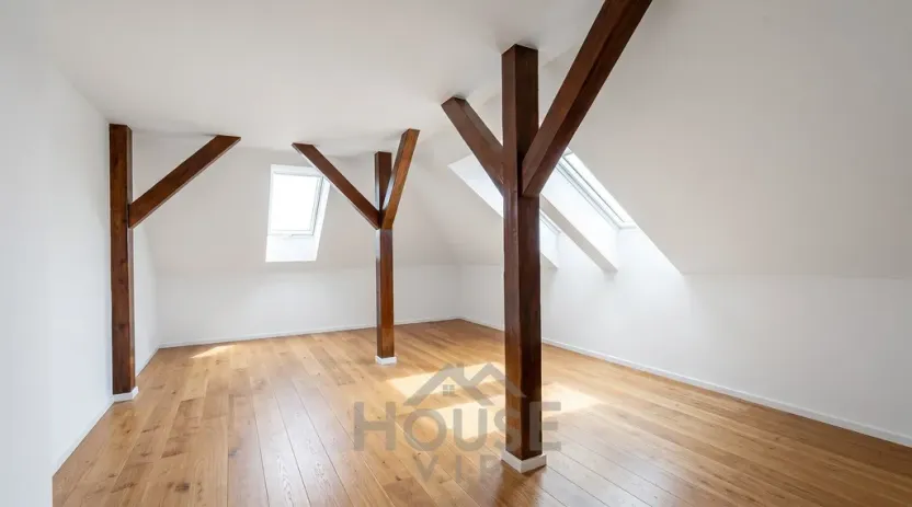 Prodej bytu 2+1, Nučice, 100 m2