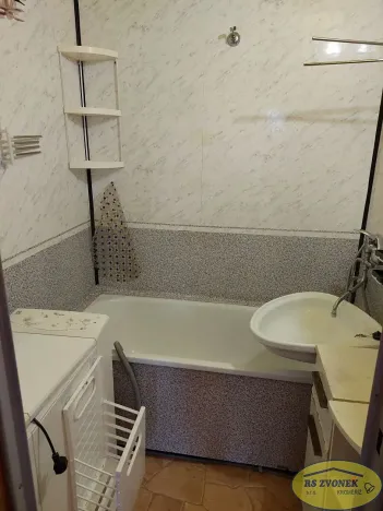 Pronájem bytu 2+1, Kroměříž, Rumunská, 62 m2
