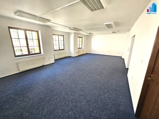 Pronájem kanceláře, Plzeň - Jižní Předměstí, Kollárova, 55 m2