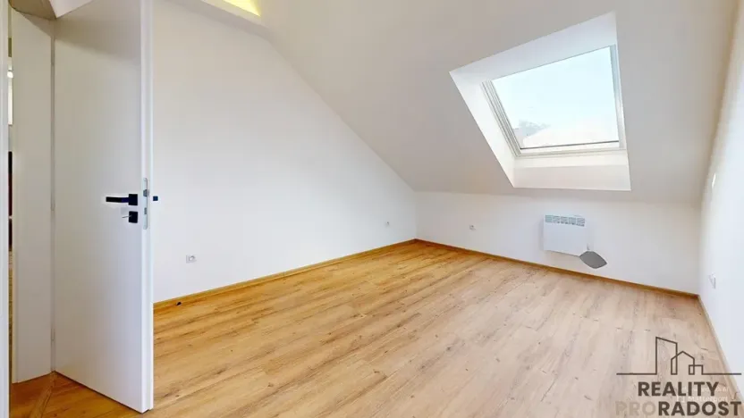 Prodej bytu 3+kk, Třebíč - Vnitřní Město, Karlovo nám., 80 m2