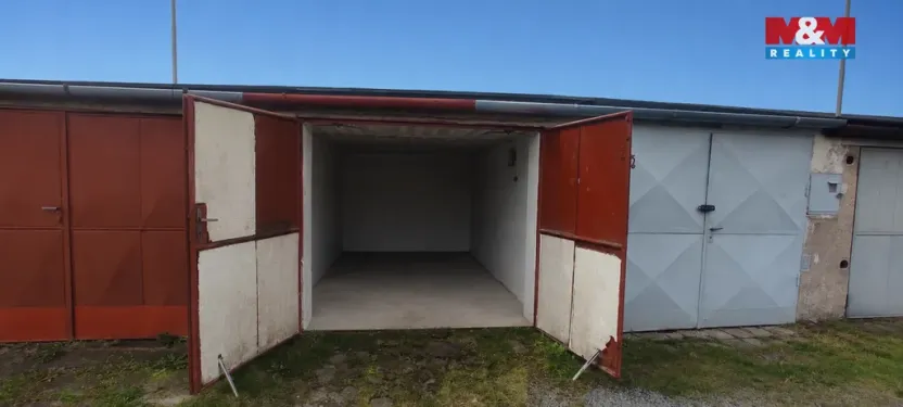 Prodej garáže, Hranice, 20 m2