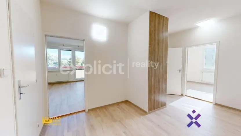 Pronájem bytu 3+1, Zlín, Větrná, 74 m2