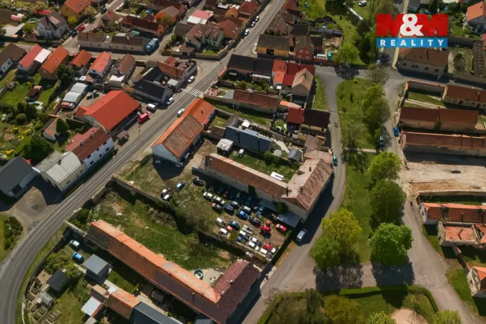 Prodej obchodního prostoru, Veltěže, 178 m2
