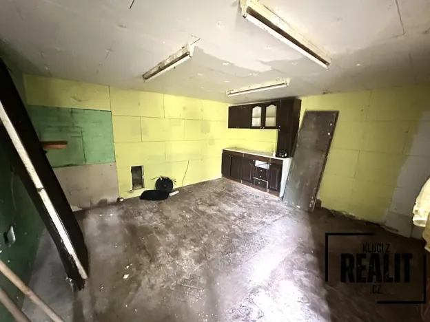 Prodej rodinného domu, Chorušice - Zahájí, 170 m2
