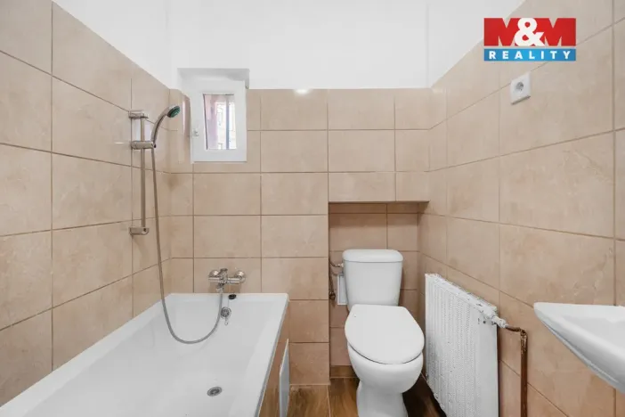 Prodej činžovního domu, Děčín - Děčín VII-Chrochvice, Mendelova, 245 m2