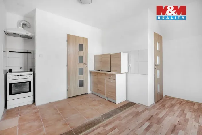 Prodej činžovního domu, Děčín - Děčín VII-Chrochvice, Mendelova, 245 m2