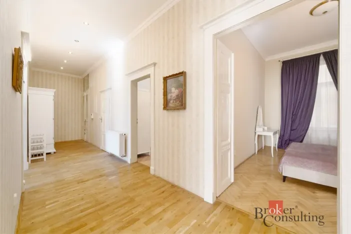 Pronájem bytu 3+1, Praha, 114 m2