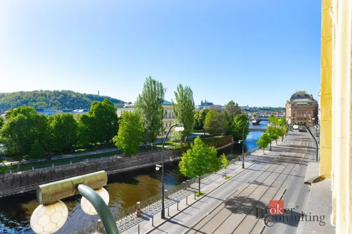 Pronájem bytu 3+1, Praha, 114 m2