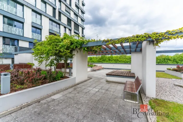 Pronájem bytu 1+kk, Praha, Olšanská, 39 m2