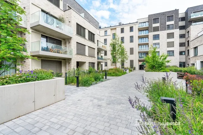 Pronájem bytu 1+kk, Praha - Holešovice, U průhonu, 31 m2
