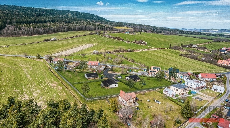 Prodej pozemku pro bydlení, Běštín, 1517 m2