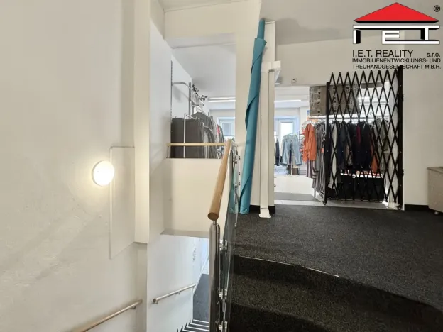 Pronájem obchodního prostoru, Brno, Josefská, 75 m2