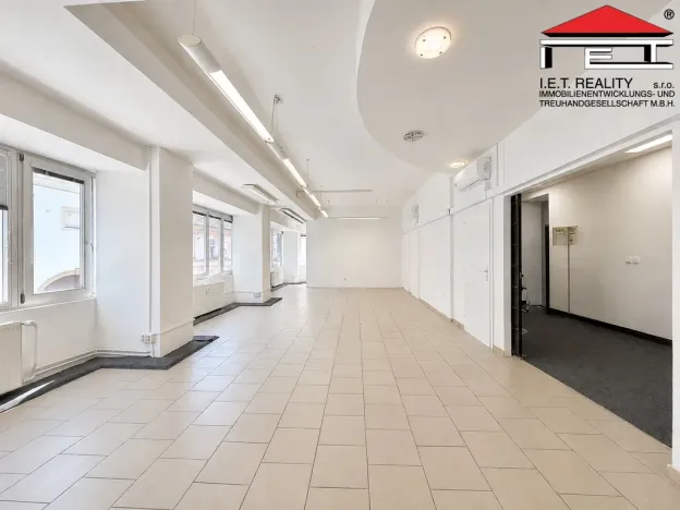 Pronájem obchodního prostoru, Brno, Josefská, 75 m2