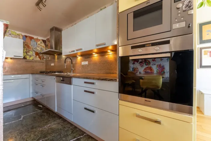 Prodej bytu 3+kk, Praha - Vokovice, Evropská, 72 m2