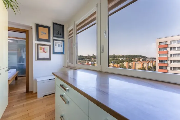 Prodej bytu 3+kk, Praha - Vokovice, Evropská, 72 m2