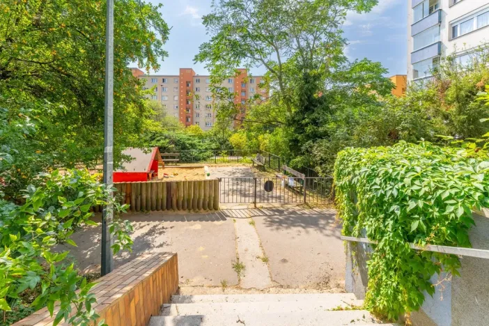 Prodej bytu 3+kk, Praha - Vokovice, Evropská, 72 m2